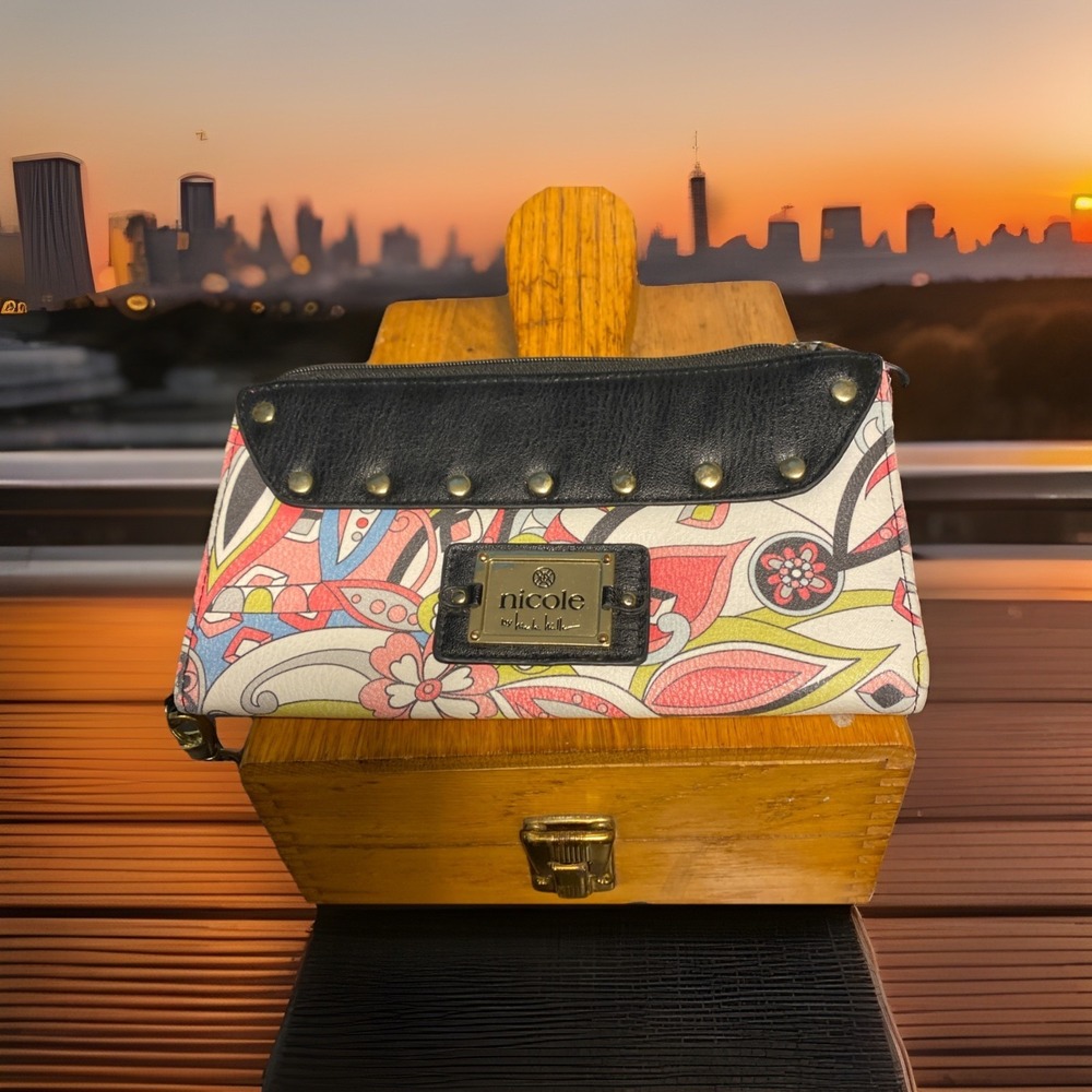 Nicole Miller NY Clutch Wallet Purse Pink Black Floral